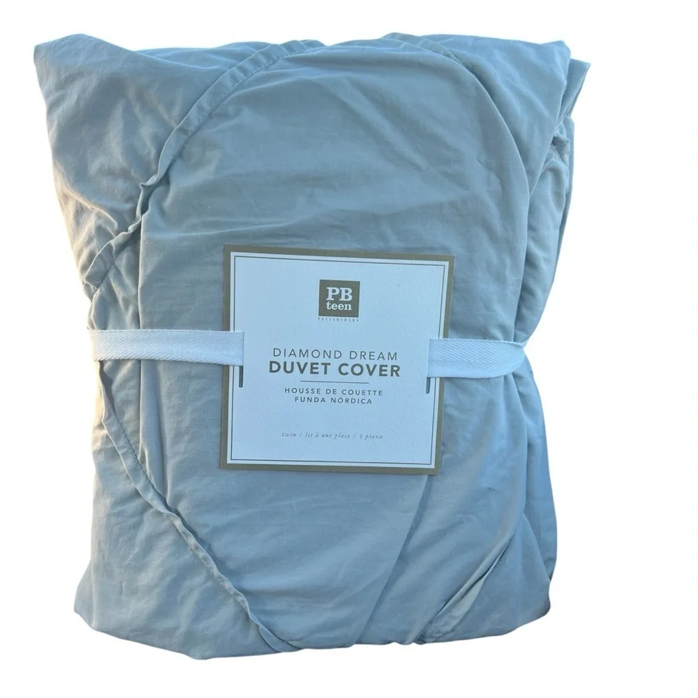 Pottery Barn Teen stitched chic
